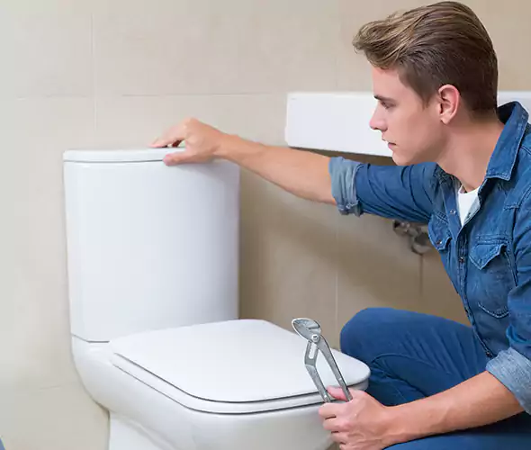 Expert Plumber for Toilet Replacement in Berea, KY: Schedule Affordable Toilet Replacement Services with Us